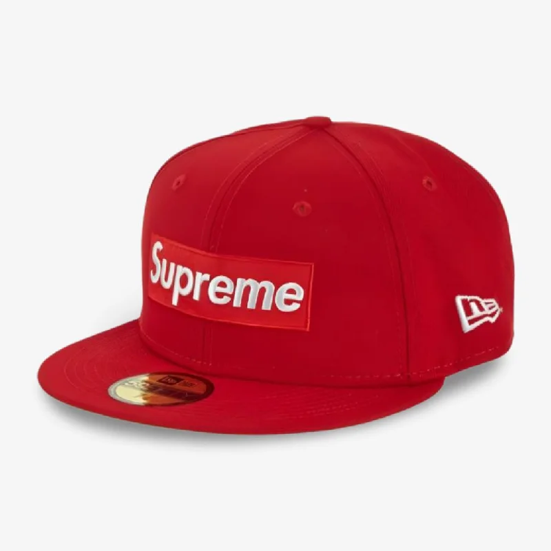 Sports team cap with bold logo front -Supreme x New Era Fitted Hat 'No Comp Box Logo' Red (FW21)