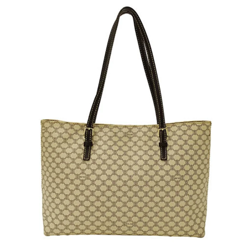 Quilted handle bags with stylish textured finish -Celine  Pvc Tote Bag (Pre-Owned)