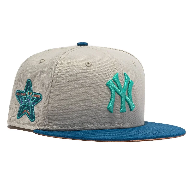 Minimalist cap with small stitched emblem -New Era x MLB Ocean Drive 'New York Yankees 1960 All-Star Game' 59Fifty Patch Fitted Hat (Hat Club Exclusive)