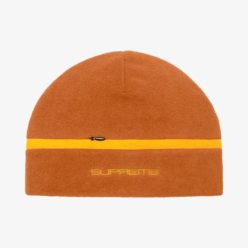 Retro cap with 80s-inspired color blocks -Supreme x Polartec Beanie Rust (FW21)