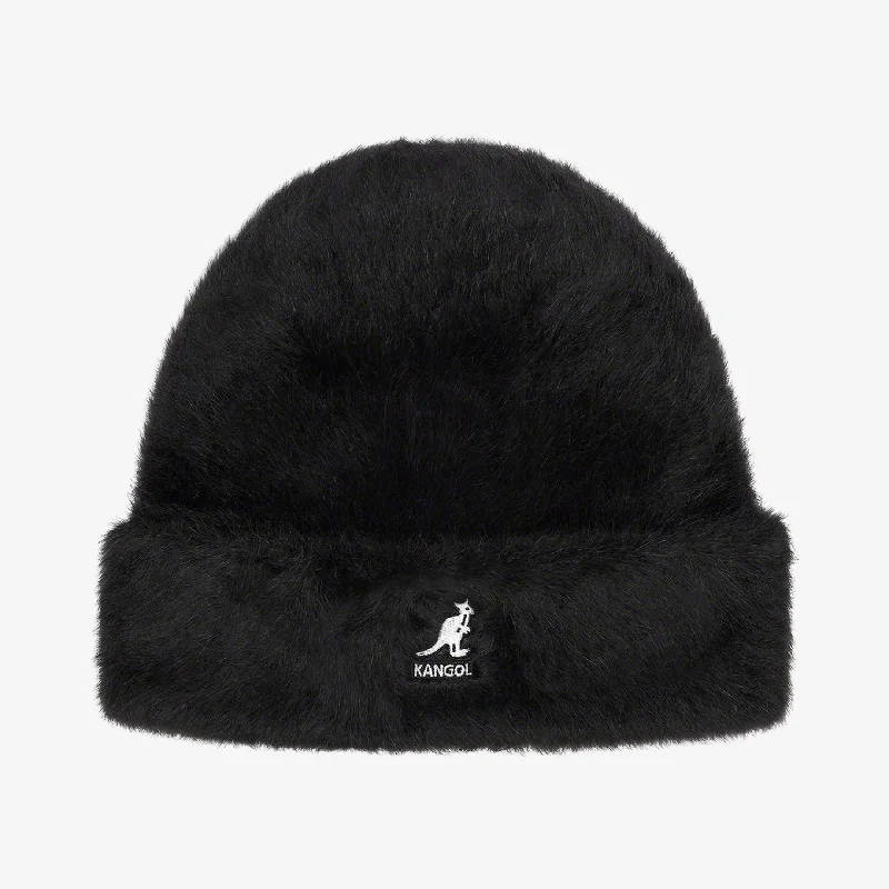 Camouflage cap with adjustable strap back -Supreme x Kangol Furgora Beanie Black (FW21)