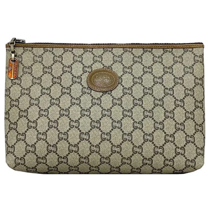 Handle bags with lightweight fabric for ease -Gucci   Pvc Leather Clutch Bag Pouch (Pre-Owned)