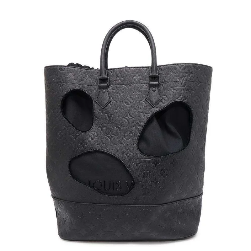 Handle bags with spacious interiors for storage -Louis Vuitton  Noir Monogram Empreinte Tote Bag (Pre-Owned)