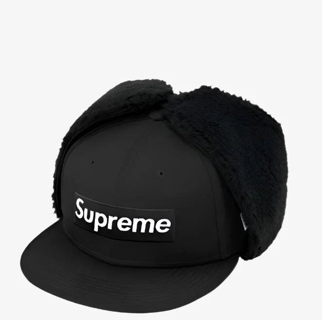 Washed cap with soft vintage feel -Supreme x New Era Earflap Fitted Hat 'Box Logo' Black (FW21)