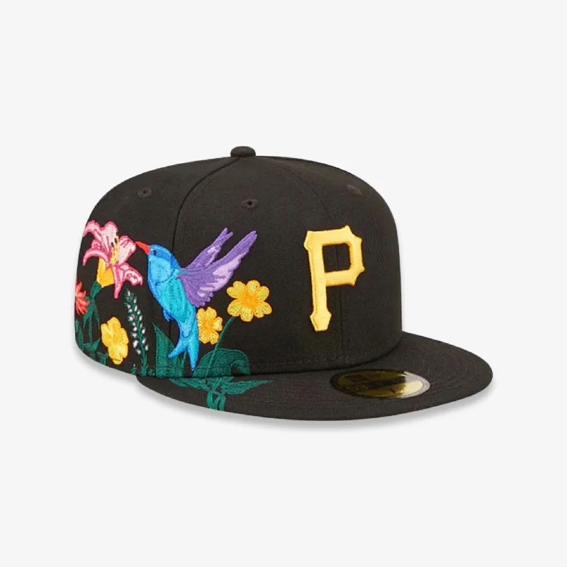 Denim cap with faded wash texture -New Era x MLB Pittsburgh Pirates 59Fifty Patch Fitted Hat 'Blooming' (SS22)