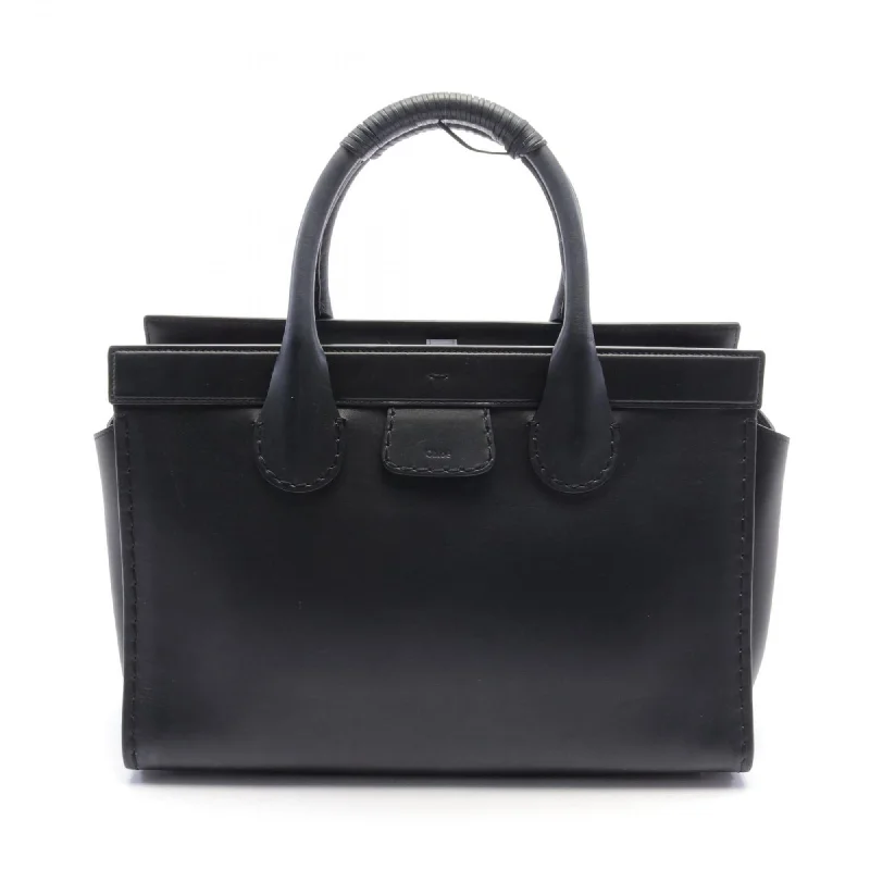 Small handle bags perfect for quick trips -Chloé  Leather Tote Bag (Pre-Owned)