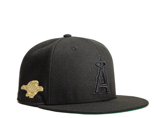 Embroidered cap with personalized name design -New Era x MLB Gold Digger 'Los Angeles 2002 World Series' 59Fifty Patch Fitted Hat (Hat Club Exclusive)