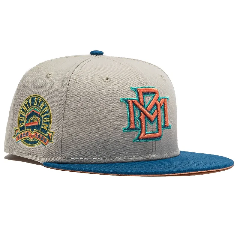 Retro baseball cap with classic team colors -New Era x MLB Ocean Drive 'Milwaukee Brewers 25th Anniversary' 59Fifty Patch Fitted Hat (Hat Club Exclusive)