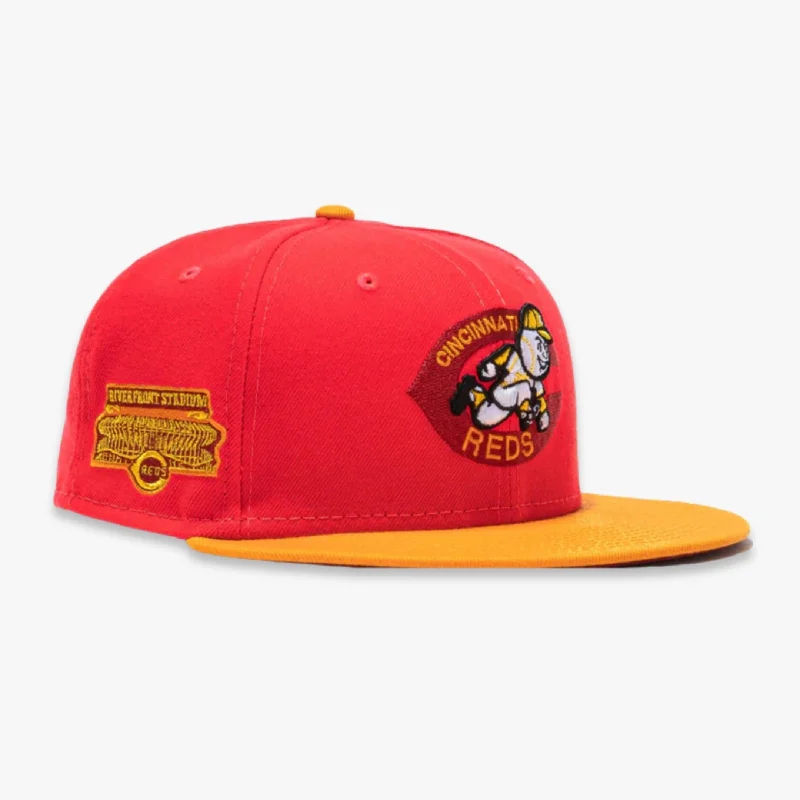 Classic black cap for versatile outfit pairing -New Era x MLB Beer Pack 'Cincinnati Reds Riverfront Stadium' 59Fifty Patch Fitted Hat (Hat Club Exclusive)