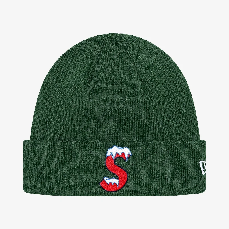 Camouflage dad cap for subtle outdoor blend -Supreme x New Era Beanie 'S Logo' Green (FW20)