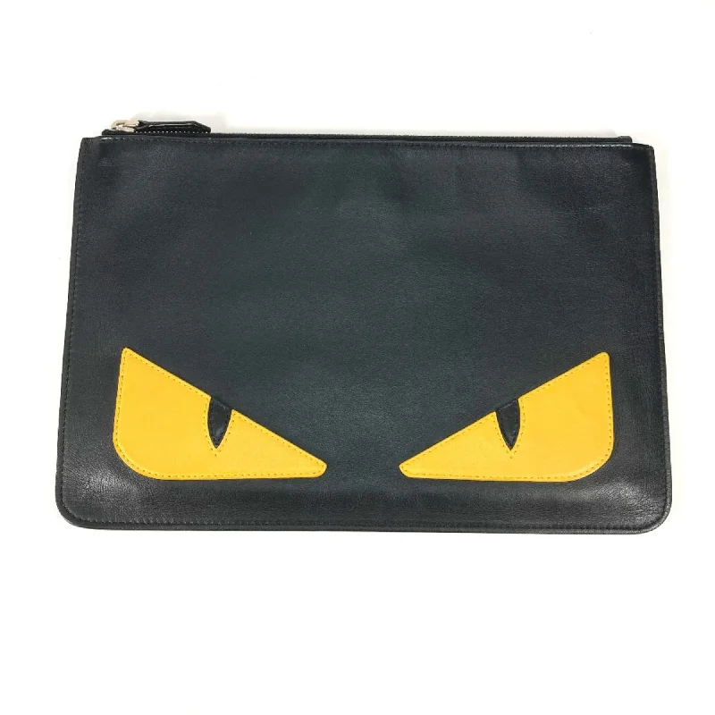 Handle bags with subtle embroidery for detail -Fendi  Leather Clutch Bag (Pre-Owned)