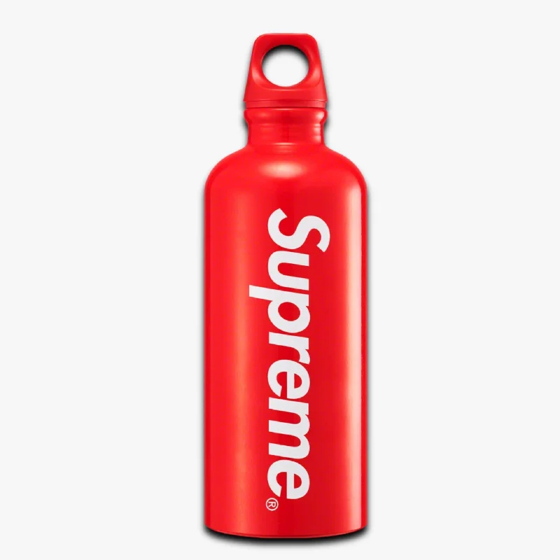 Soft cotton cap with breathable mesh back -Supreme x SIGG Traveller 0.6L Water Bottle Red (SS23)