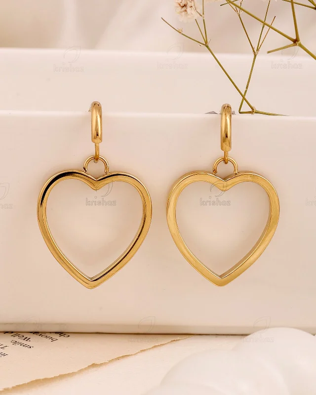 Best hoop earrings with matte finish for a sophisticated, understated design-Heart Fashionable Hoop