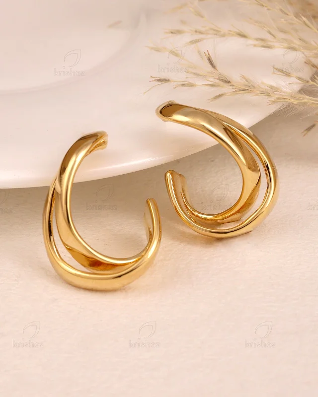 Best hoop earrings with satin ribbons for a soft, feminine appearance-Piper Fashionable Studs