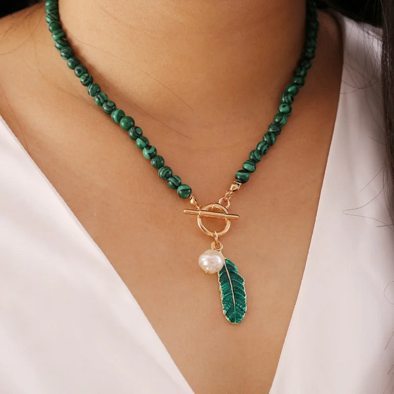 Trendy necklaces and pendants with statement pieces for a bold fashion statement-Spirit of Nature Malachite Pearl Necklace